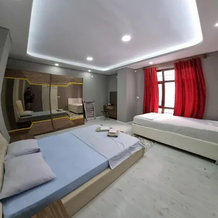 Antalya'nin Kalbinde Old-town Ve Marina Yakini Sik *