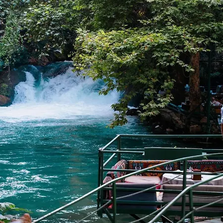 公寓 Antalya'nin Kalbinde Old-town Ve Marina Yakini Sik 安塔利亚
